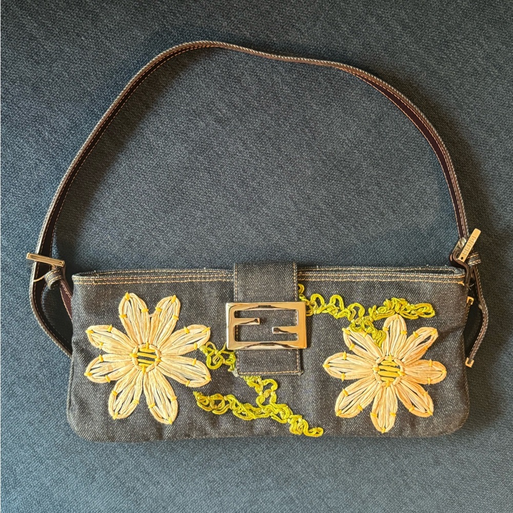 RARE Vintage Fendi Denim Baugette Shoulder Bag with Floral Embroidery ⭐️